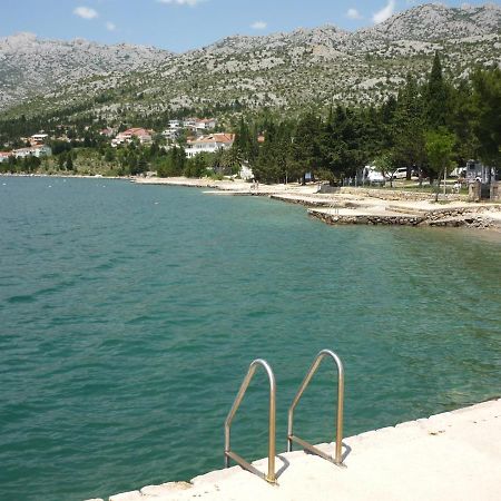 Apartmani Mille Starigrad Paklenica Extérieur photo